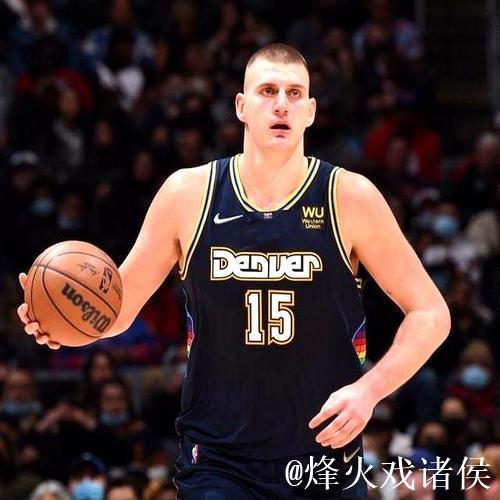 阿门持球突破,空中滑翔闪过约基奇打板攻进2+1 阿门持球突破,空中滑翔闪过约基奇打板攻进2+1